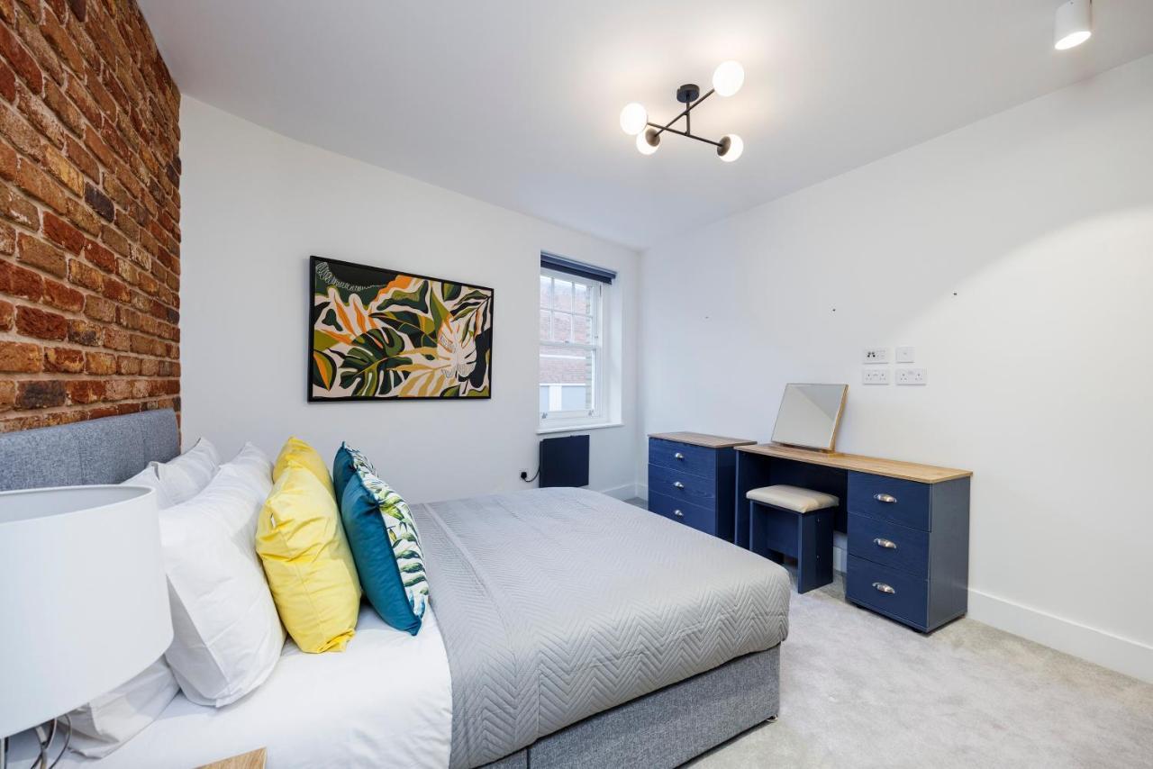 Luxury Spacious 2 Bed Apartment, London - Sk Exteriör bild